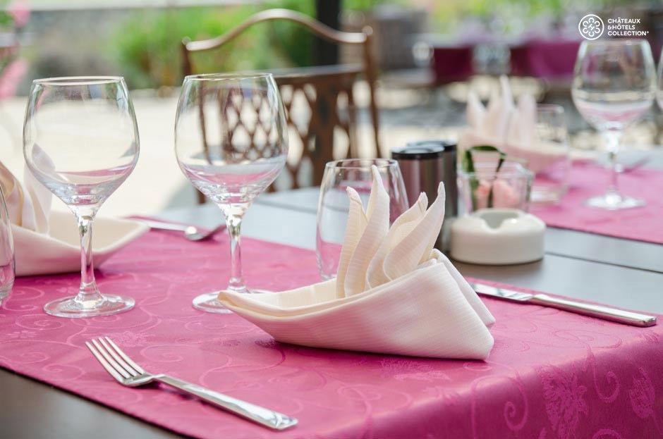 La Bastide Du Clos Des Roses - Teritoria Frejus Restoran gambar